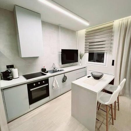 8 Blocks Apartments 2B アレクサンドルポリス エクステリア 写真